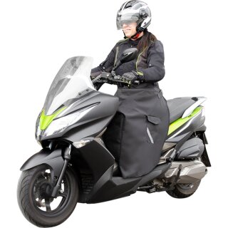 Büse Rain protection for scooter drivers