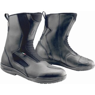 Gaerne Vento men&acute;s motorcycle boots black