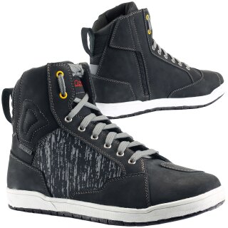 B&uuml;se B67 Sneaker noir