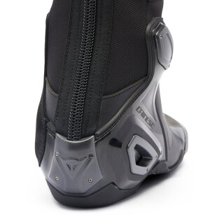 Dainese Axial 2 Bottes de moto hommes noir / noir 41