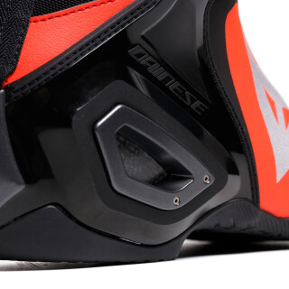 Dainese Axial 2 stivali da moto uomo nero / rosso-fluo 45